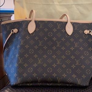 Louis Vuitton Never full tote bag